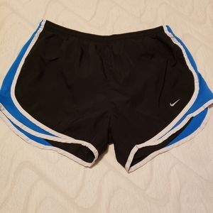 Nike Dry Fit Women's shorts Black and Blue Size Medium